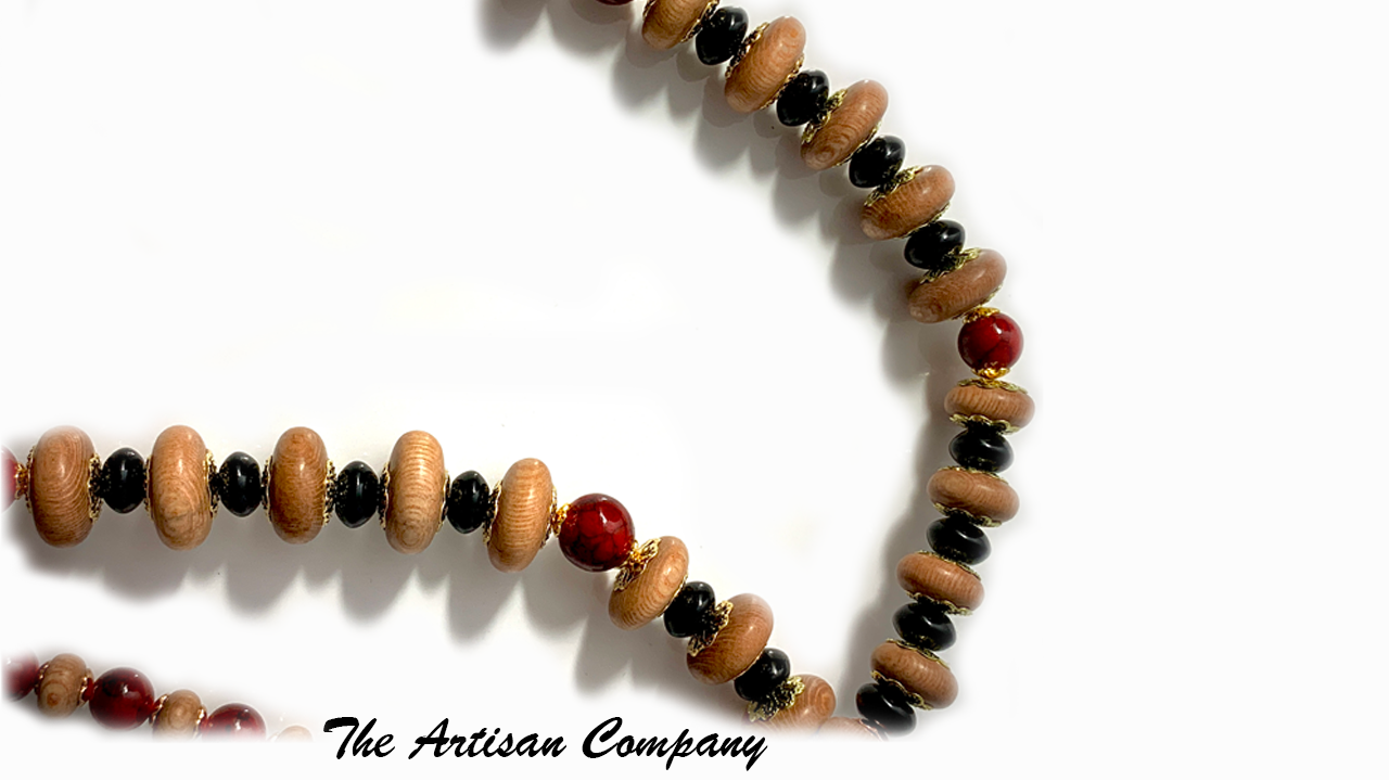 Rosewood and Onyx Necklace with Quartz