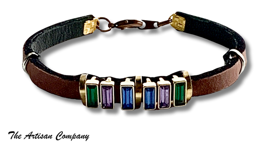 Narrow Leather Bracelet with Rhinestones