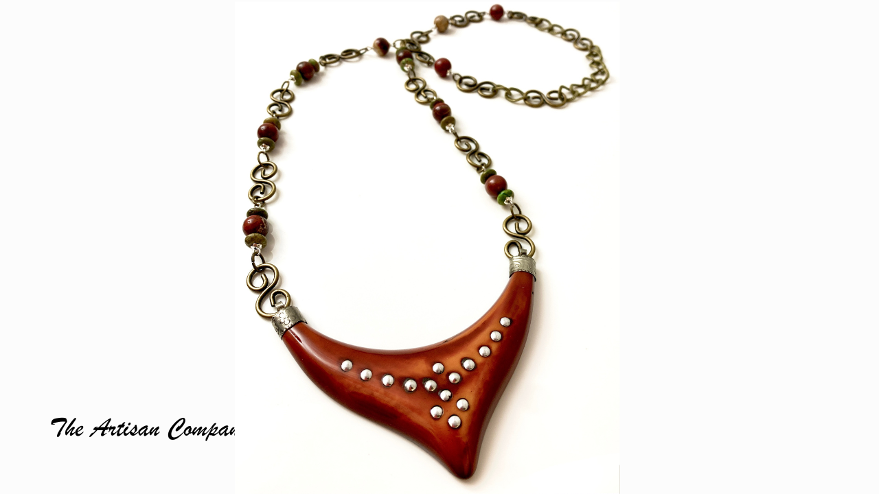 Studded Boomerang Necklace w Earrings